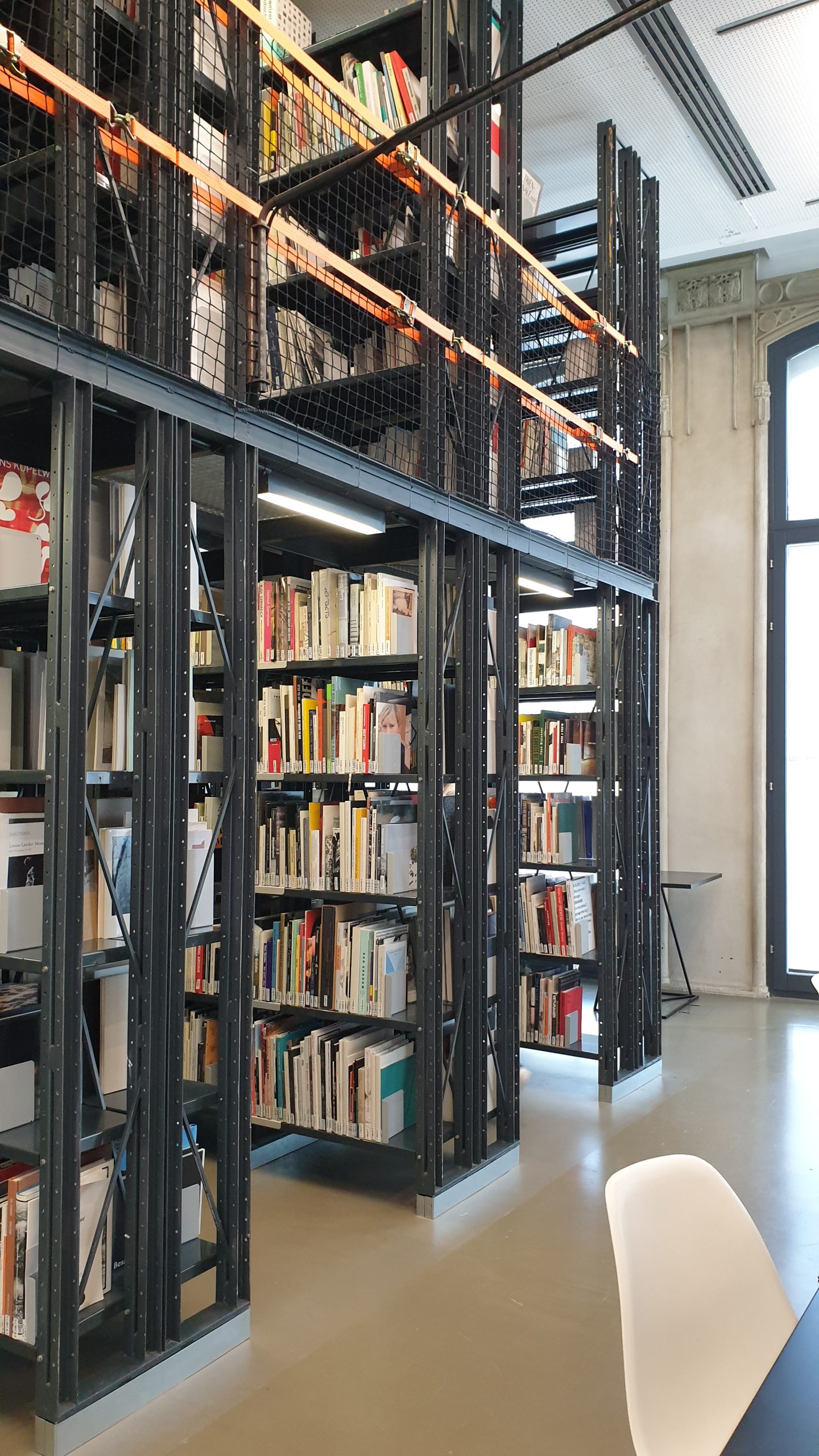 Kunsthaus Bibliothek